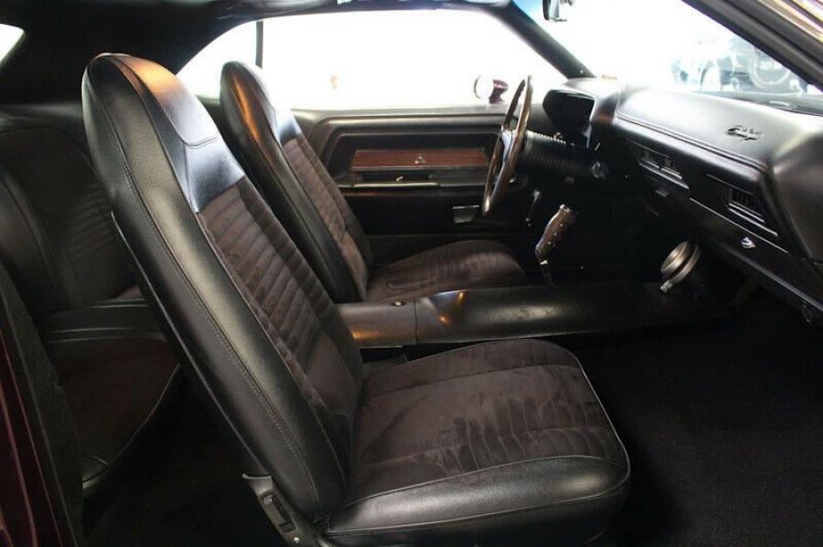 Интерьер Dodge Challenger Hardtop (JH23) 1970 года  (фото 42 из 66)